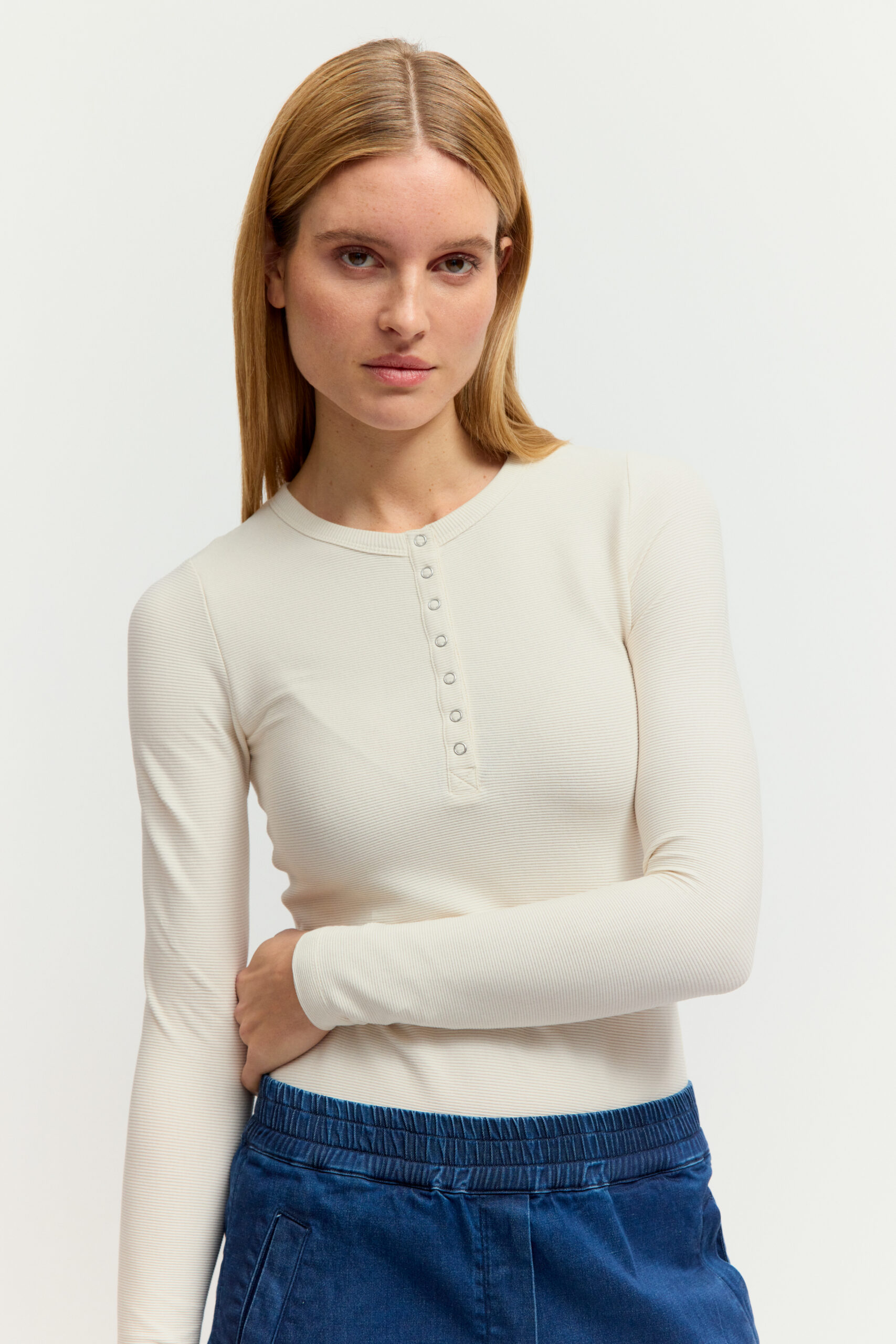 Henley-Shirt Longsleeve mit Knopfleiste in creme-weiß